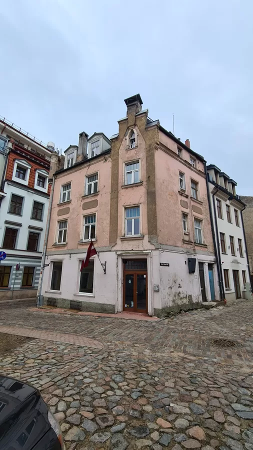 Kalēju iela 51, Vecrīga
